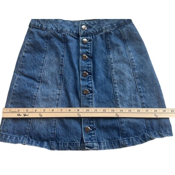BDG Denim Jean Skirt Mini Size Small Buttons Up - Picture 7 of 12